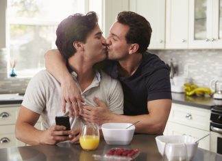 Do You Like to Kiss? Learn Why Kissing is Great for Your Relationships