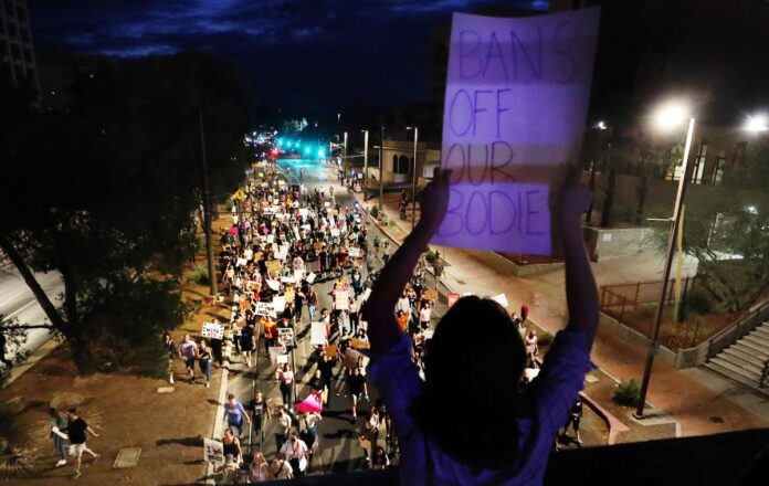 Image of protest for reproductive rights